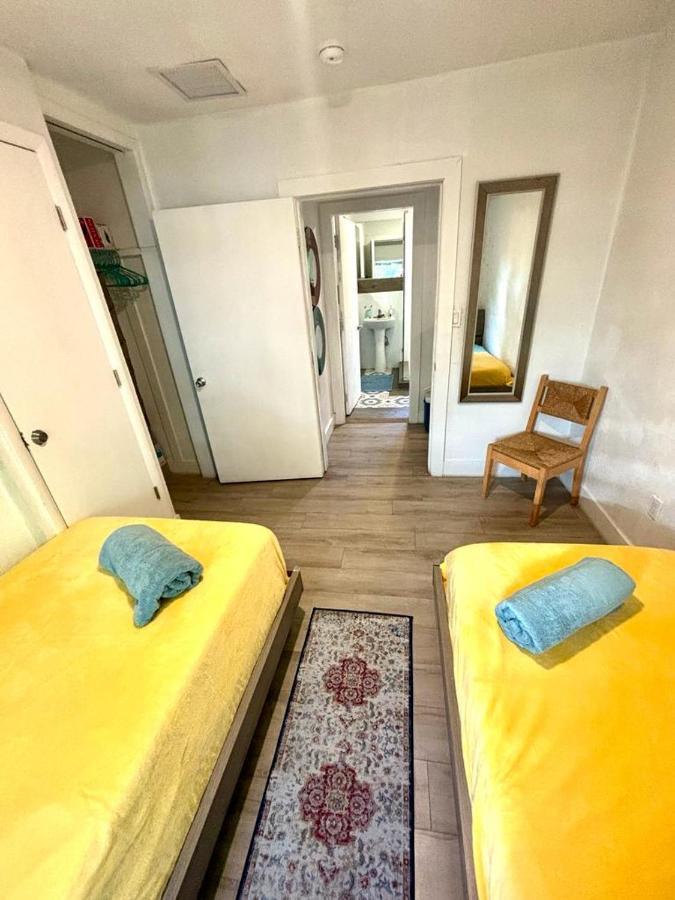 Nice 2 Twin Bedroom - Best Central Location In Miami - Luggage Storage, Parking And Laundry For Free!!!! 외부 사진